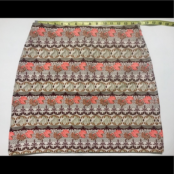 AT Loft Shimmer Mosaic Shift Skirt 6 Milky Tan - Picture 5 of 7